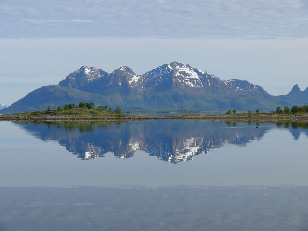Sommarsetvika Bogøy route 835