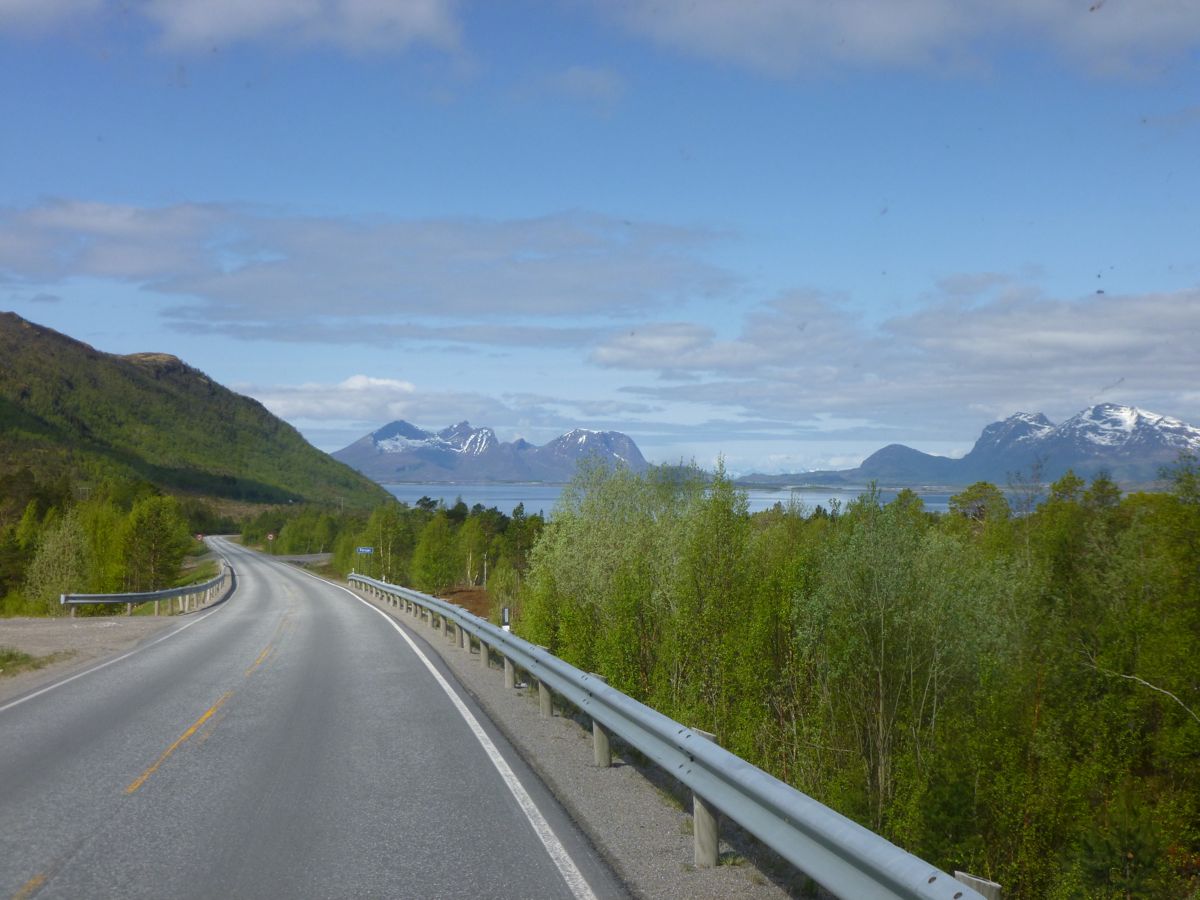 Sommarsetvika Bogøy route 835
