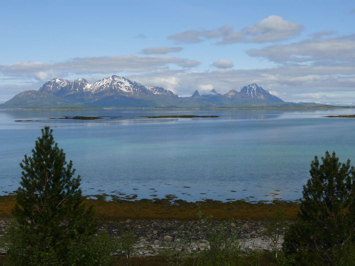 Sommarsetvika Bogøy route 835