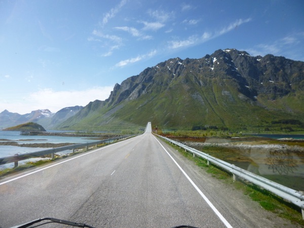 Direction Hovsund